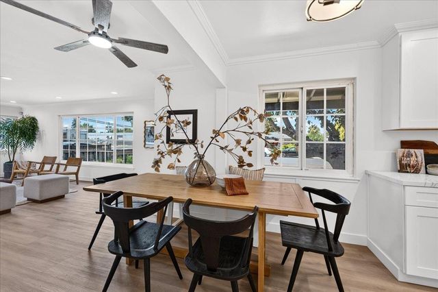 2130 Roenoke Way, San Jose, CA 95128