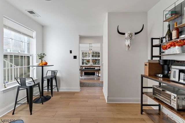 818 Magnolia Ln, Branchburg Twp., NJ 08876