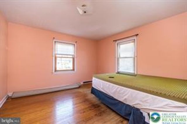 520 Thomas Street, Coopersburg Boro, PA 18036