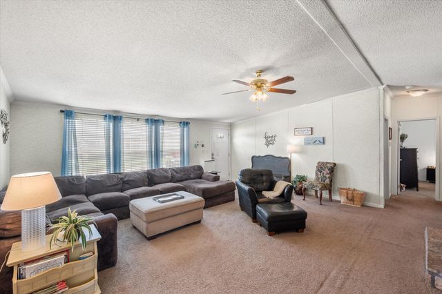 1340 Vinewood Drive, Mansfield, TX 76063