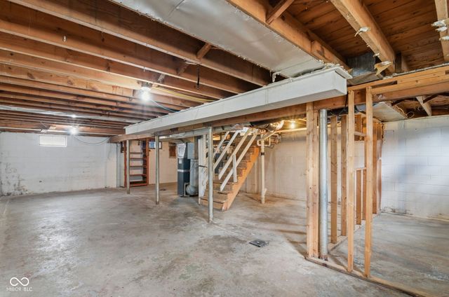 6630 W 10th Street, Indianapolis, IN 46214