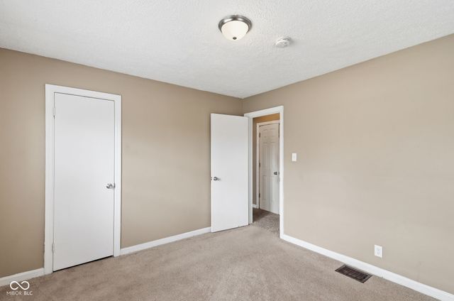 6630 W 10th Street, Indianapolis, IN 46214