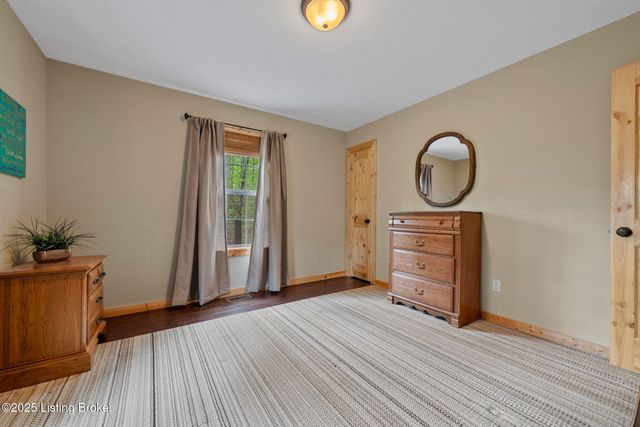 207 Ironwood Dr, Bee Spring, KY 42207