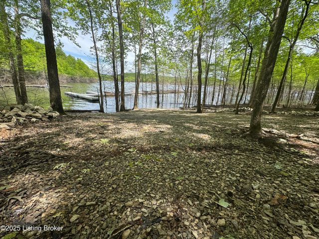 207 Ironwood Dr, Bee Spring, KY 42207