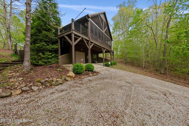 207 Ironwood Dr, Bee Spring, KY 42207
