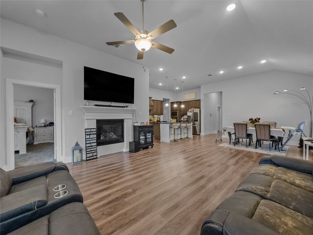 377 Edmund Lane, Fate, TX 75087