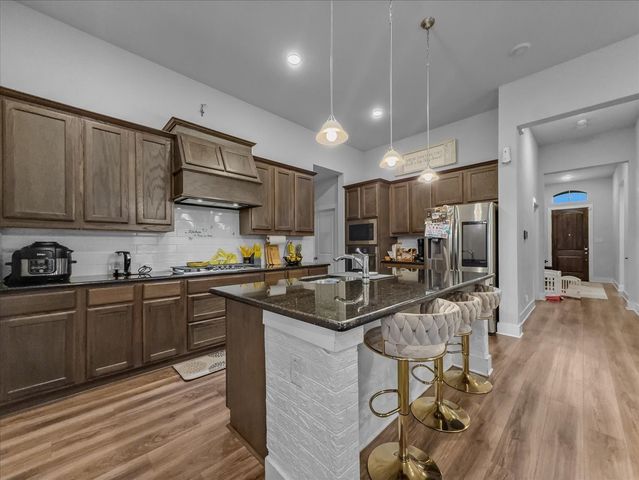 377 Edmund Lane, Fate, TX 75087