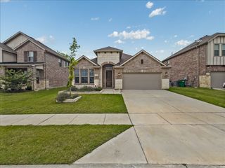 377 Edmund Lane, Fate, TX 75087