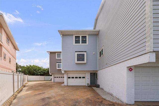 619 2ND STREET 2, Indian Rocks Beach, FL 33785