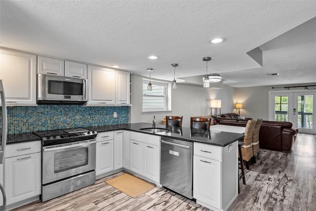 619 2ND STREET 2, Indian Rocks Beach, FL 33785