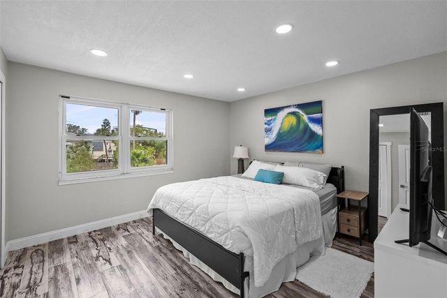 619 2ND STREET 2, Indian Rocks Beach, FL 33785