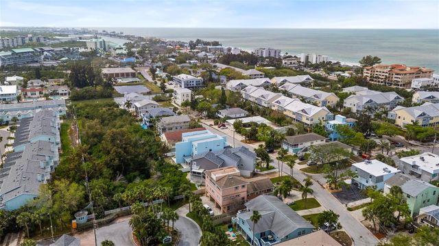 619 2ND STREET 2, Indian Rocks Beach, FL 33785