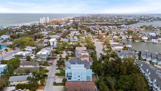 619 2ND STREET 2, Indian Rocks Beach, FL 33785