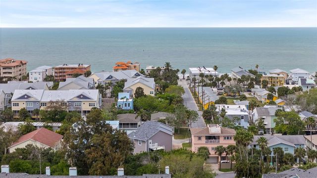 619 2ND STREET 2, Indian Rocks Beach, FL 33785