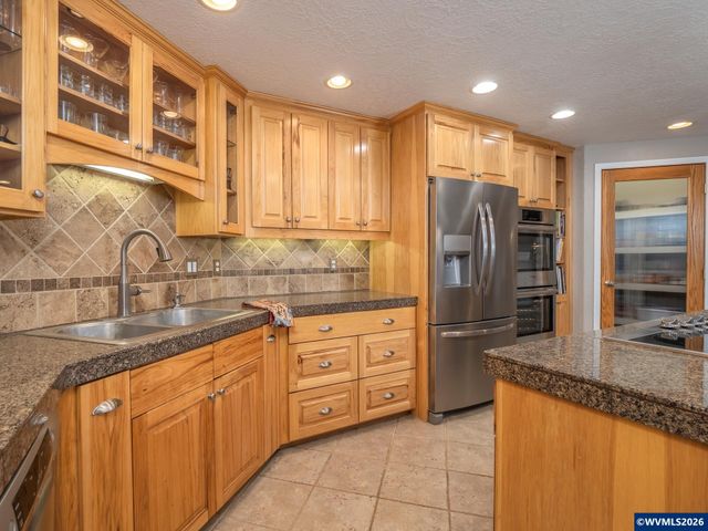16435 NE Nelson Rd, Newberg, OR 97132
