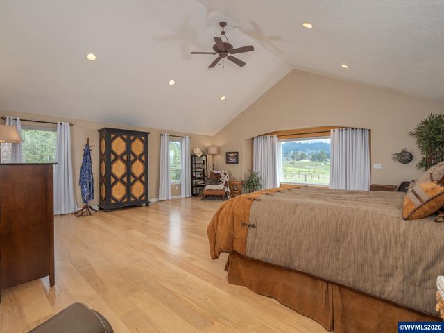 16435 NE Nelson Rd, Newberg, OR 97132