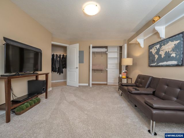16435 NE Nelson Rd, Newberg, OR 97132