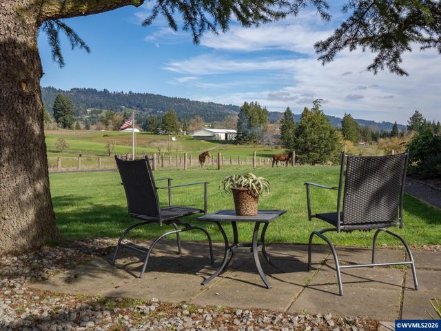 16435 NE Nelson Rd, Newberg, OR 97132
