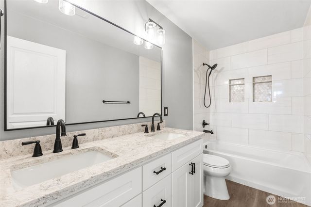 8322 55th Avenue SE, Olympia, WA 98513