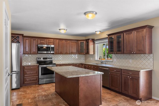 8322 55th Avenue SE, Olympia, WA 98513