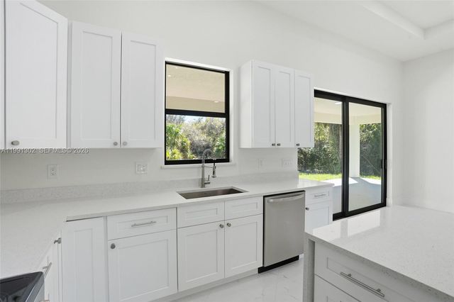 2039 detroit dr, La Belle, FL 33935