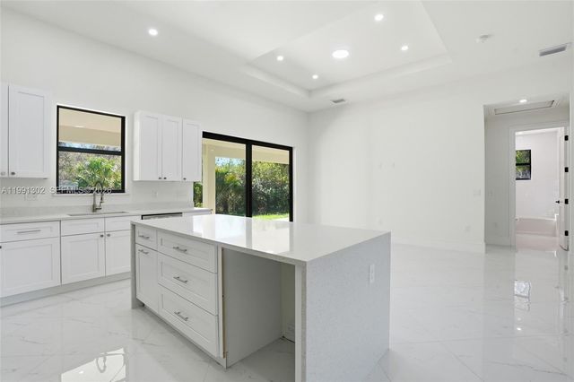 2039 detroit dr, La Belle, FL 33935