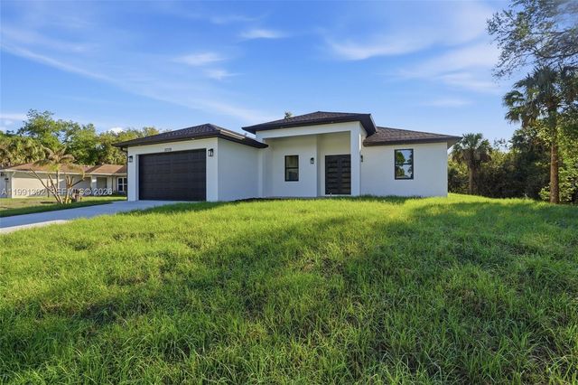 2039 detroit dr, La Belle, FL 33935