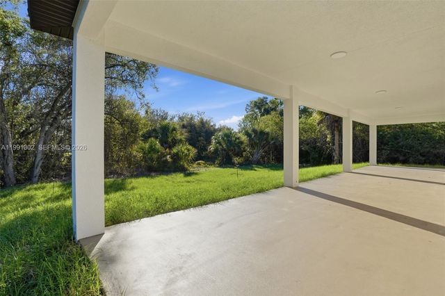 2039 detroit dr, La Belle, FL 33935