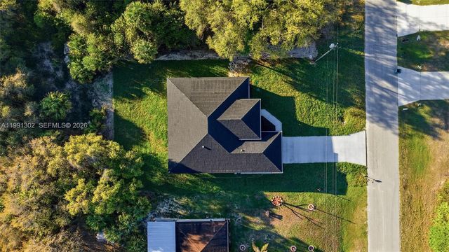 2039 detroit dr, La Belle, FL 33935