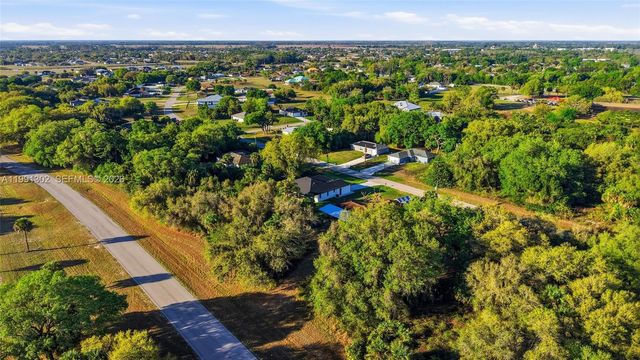 2039 detroit dr, La Belle, FL 33935