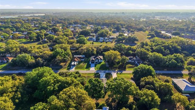 2039 detroit dr, La Belle, FL 33935