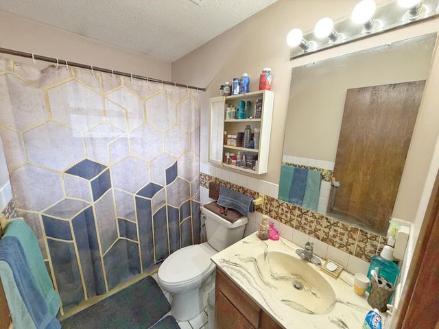 220 4th Street NW, Byron, MN 55920