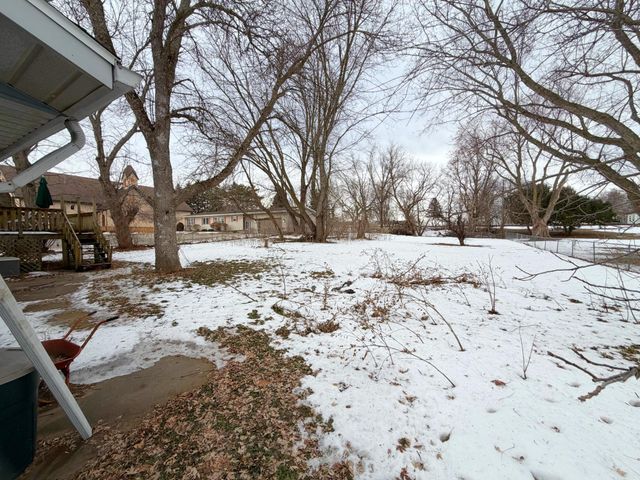 220 4th Street NW, Byron, MN 55920