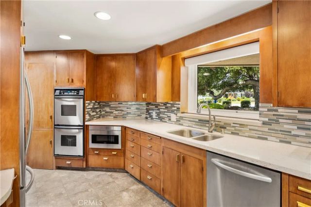 166 Catherine Park Drive, Glendora, CA 91741