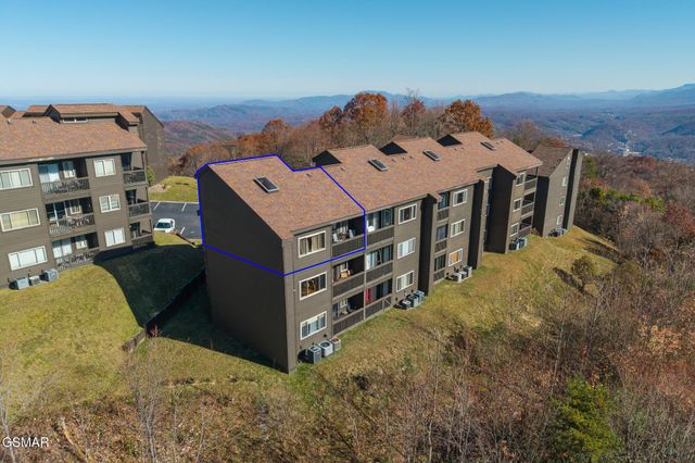 1380 Ski View Drive, Gatlinburg, TN 37738