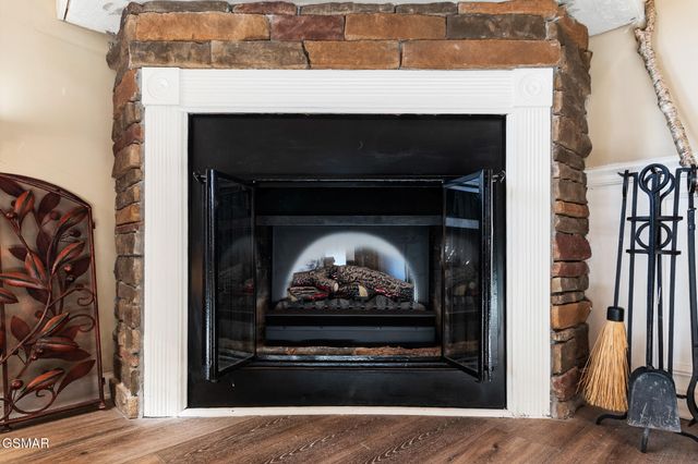 1380 Ski View Drive, Gatlinburg, TN 37738