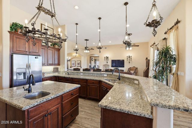 1506 E RED RANGE Way, Phoenix, AZ 85085