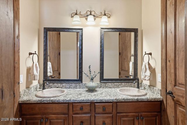 1506 E RED RANGE Way, Phoenix, AZ 85085