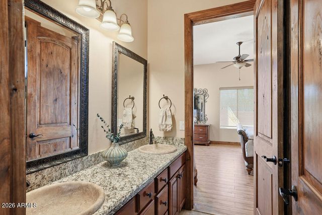 1506 E RED RANGE Way, Phoenix, AZ 85085