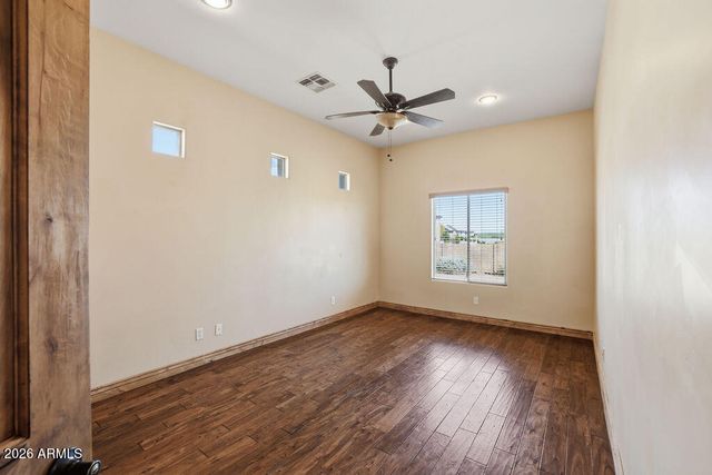 1506 E RED RANGE Way, Phoenix, AZ 85085