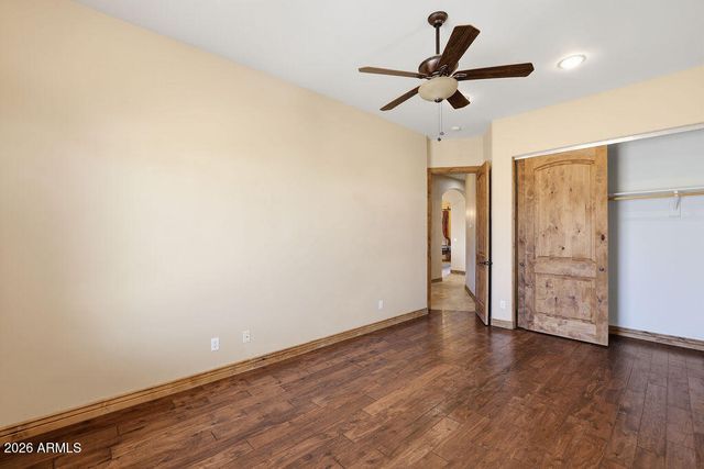 1506 E RED RANGE Way, Phoenix, AZ 85085