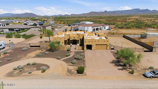 1506 E RED RANGE Way, Phoenix, AZ 85085