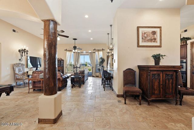 1506 E RED RANGE Way, Phoenix, AZ 85085