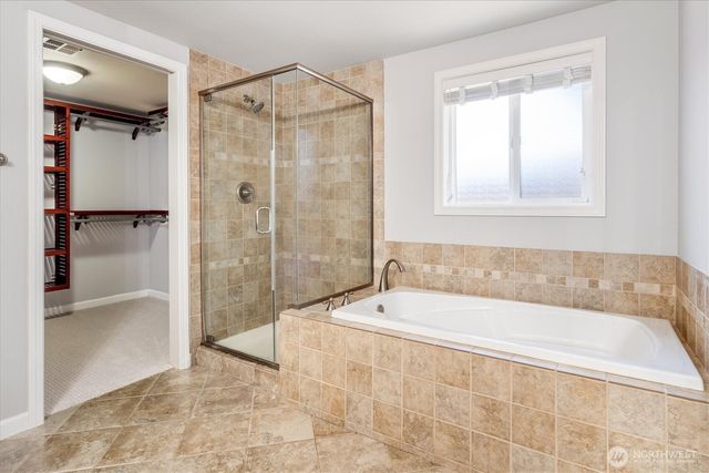 605 S 198th Street, Des Moines, WA 98148