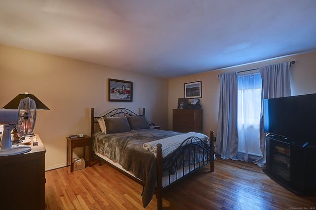 48 Sharon Lane, Wethersfield, CT 06109