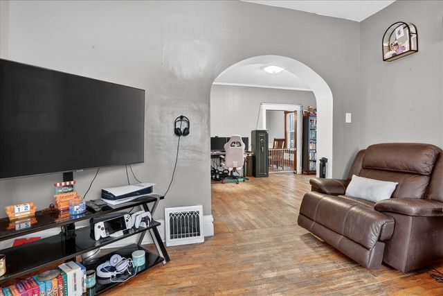 724 Hickory Street, Niles, MI 49120