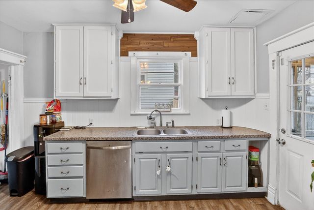 724 Hickory Street, Niles, MI 49120