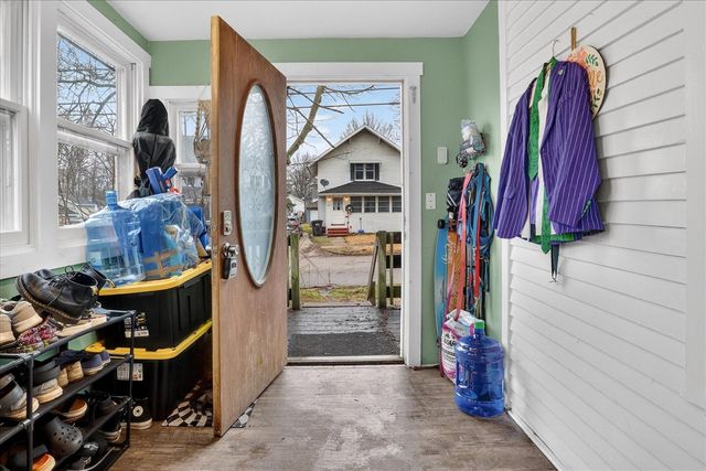 724 Hickory Street, Niles, MI 49120