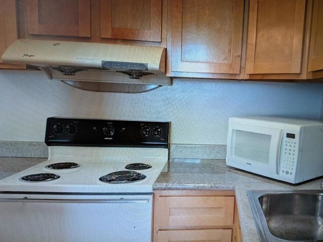 2655 Edison Street, San Mateo, CA 94403