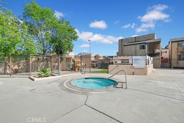 1761 Neil Armstrong 204, Montebello, CA 90640